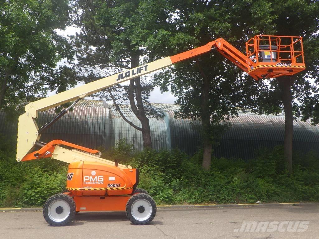 JLG 600AJ Leddede bomlifter