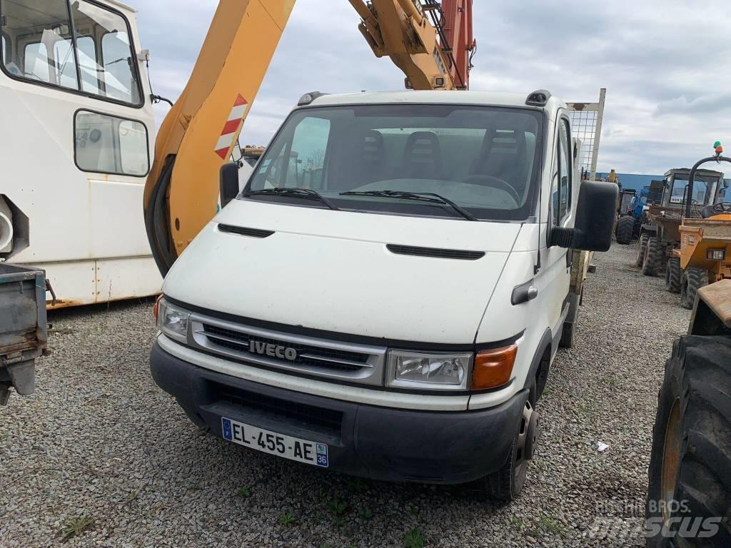 Iveco 35.10 Varebiler med tipp