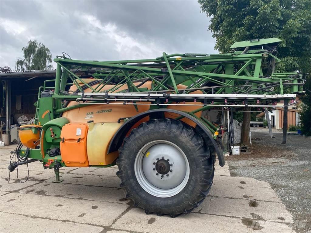 Amazone UX 4200 Slepesprøyter