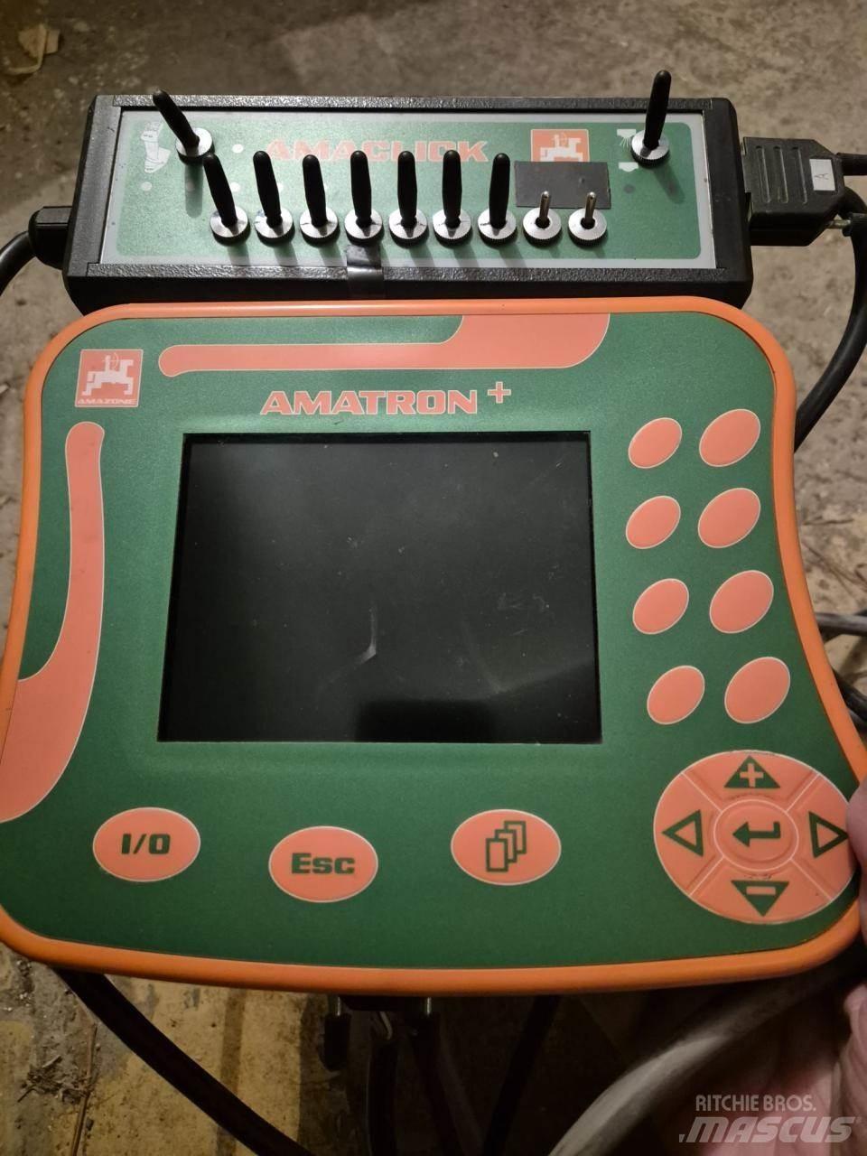 Amazone UX 4200 Slepesprøyter