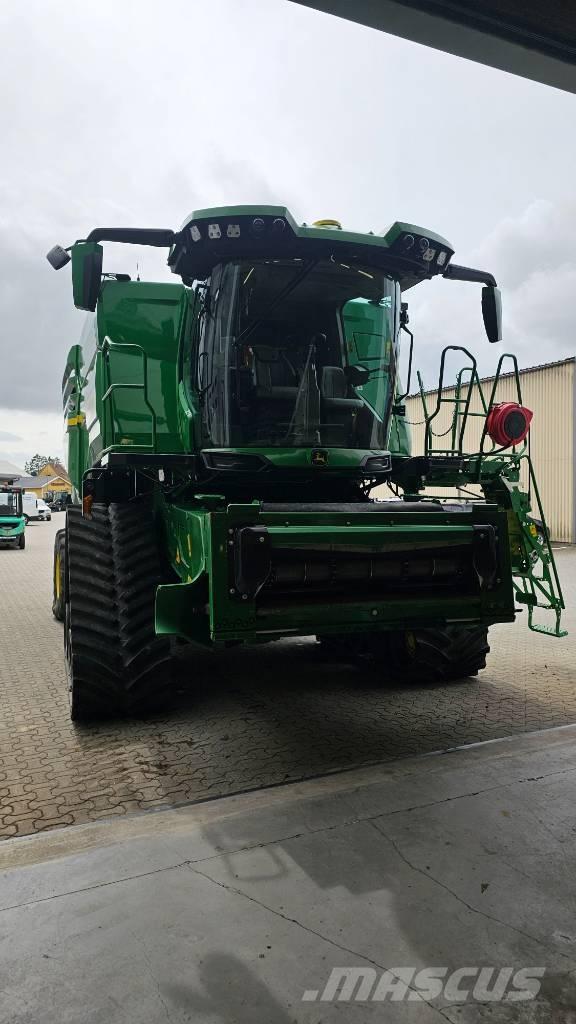 John Deere X9 1100 Skurtreskere