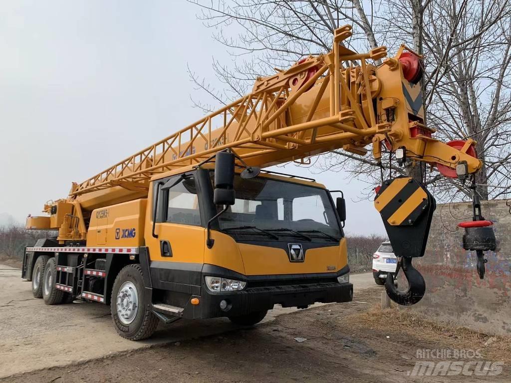 XCMG QY25K5-I Allterreng kraner