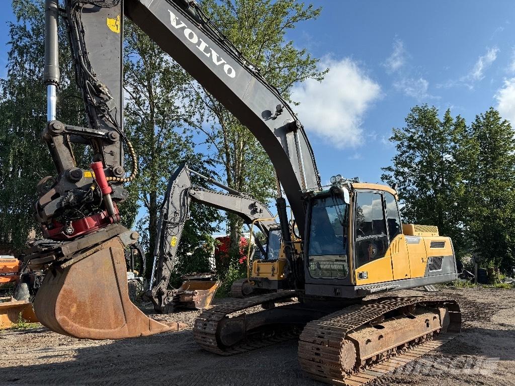 Volvo EC 250 D Beltegraver