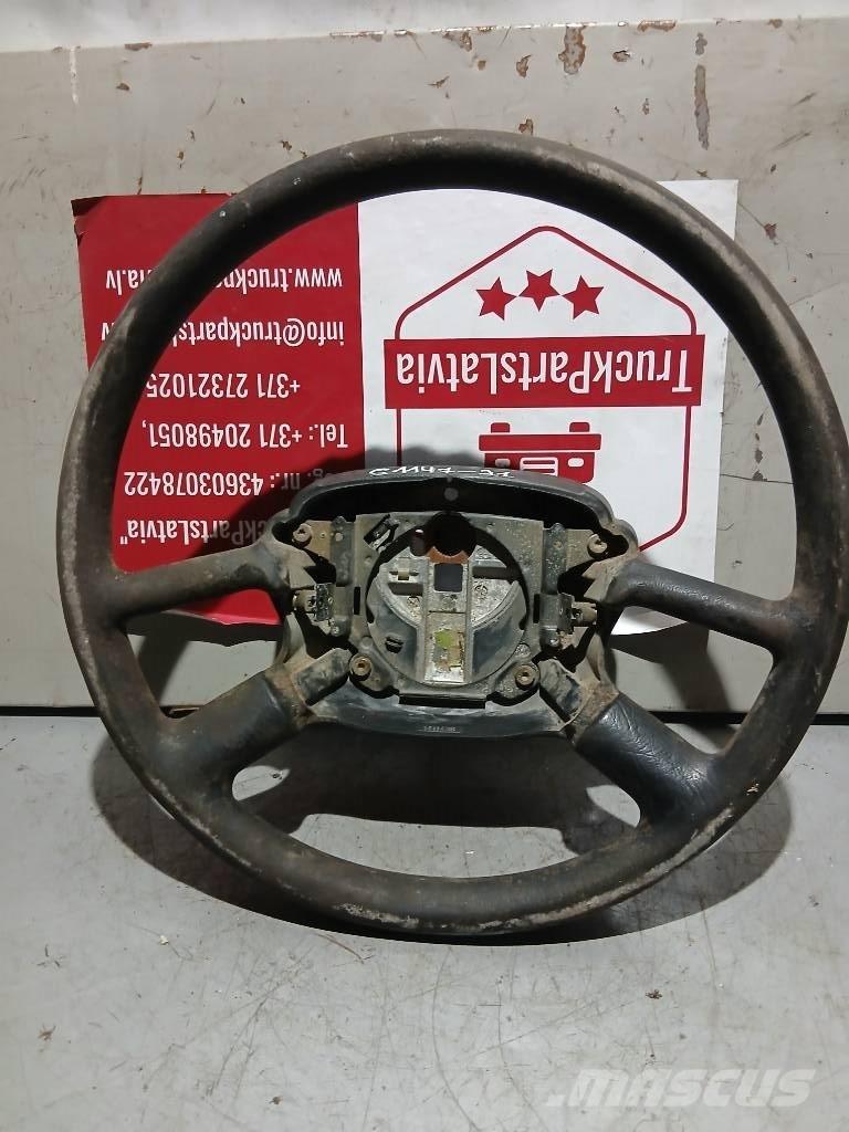 Scania 124   1411436 Førerhus og Interiør
