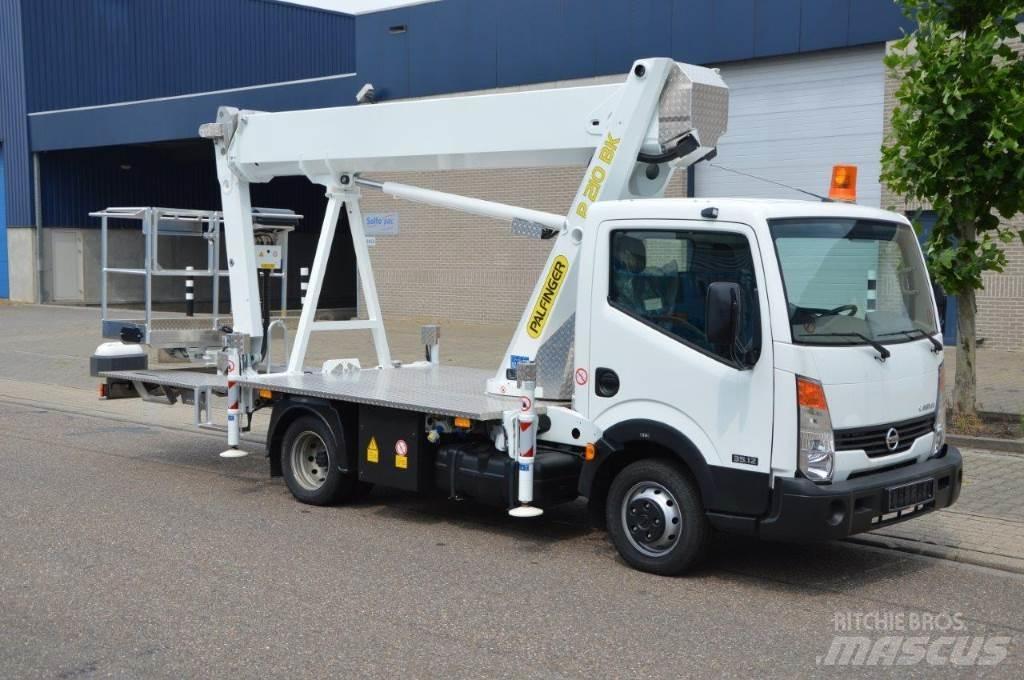 Palfinger P210 BK Bilmontert lift