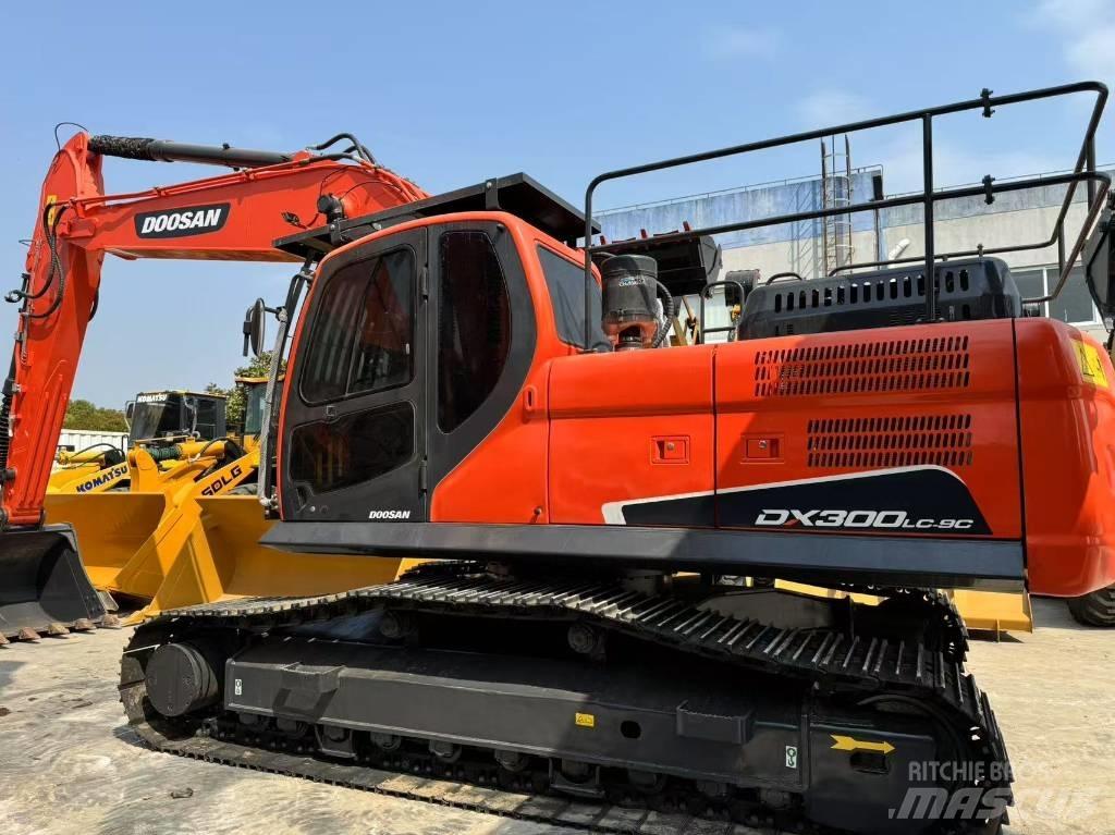 Doosan DX 300 LC-9C Beltegraver