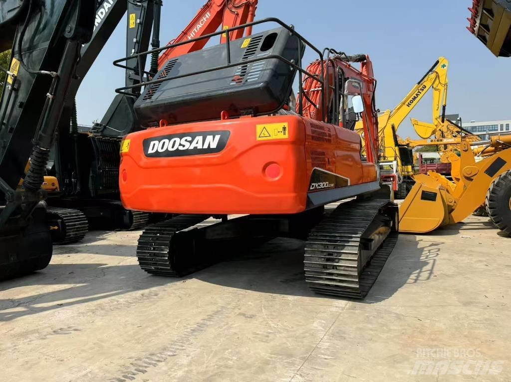 Doosan DX 300 LC-9C Beltegraver