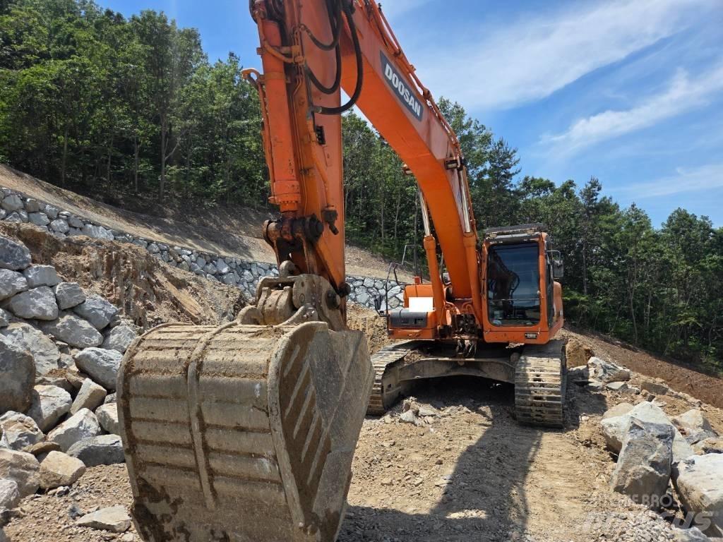 Doosan DX 300 LCA Beltegraver