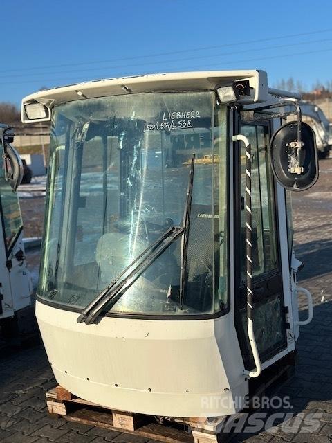 Liebherr L 538 CAB Førerhus og Interiør
