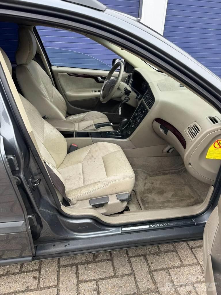 Volvo V70 V70 Personbiler