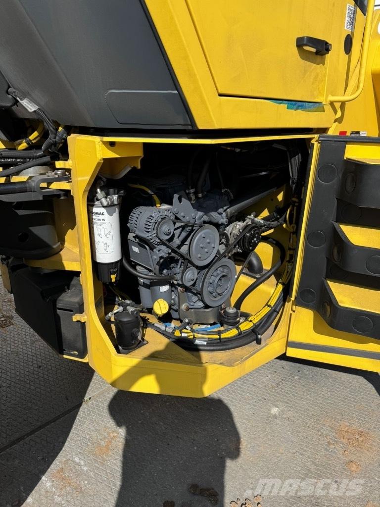 Bomag BW 202 AD-4 Tandem Valser