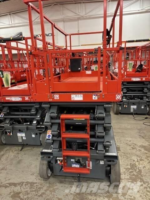 SkyJack SJ 4740 Sakselifter
