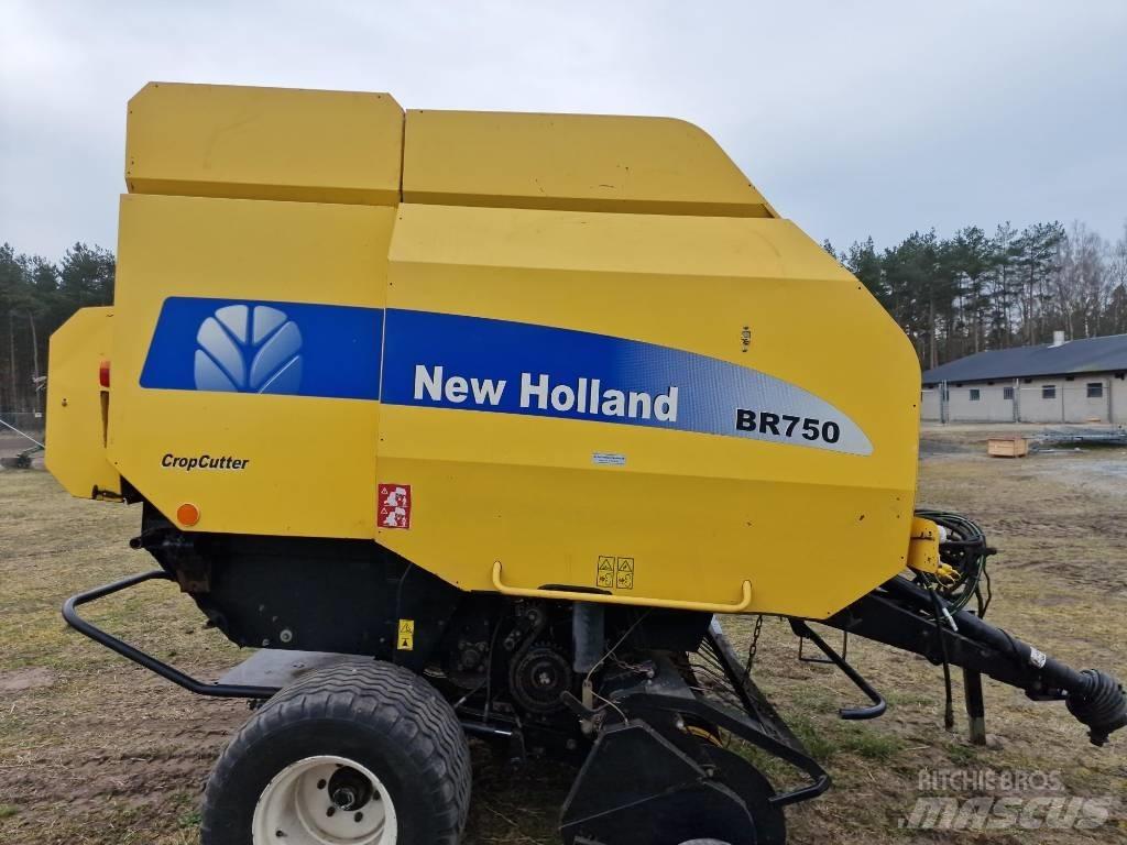 New Holland BR 750 Rundballepresser