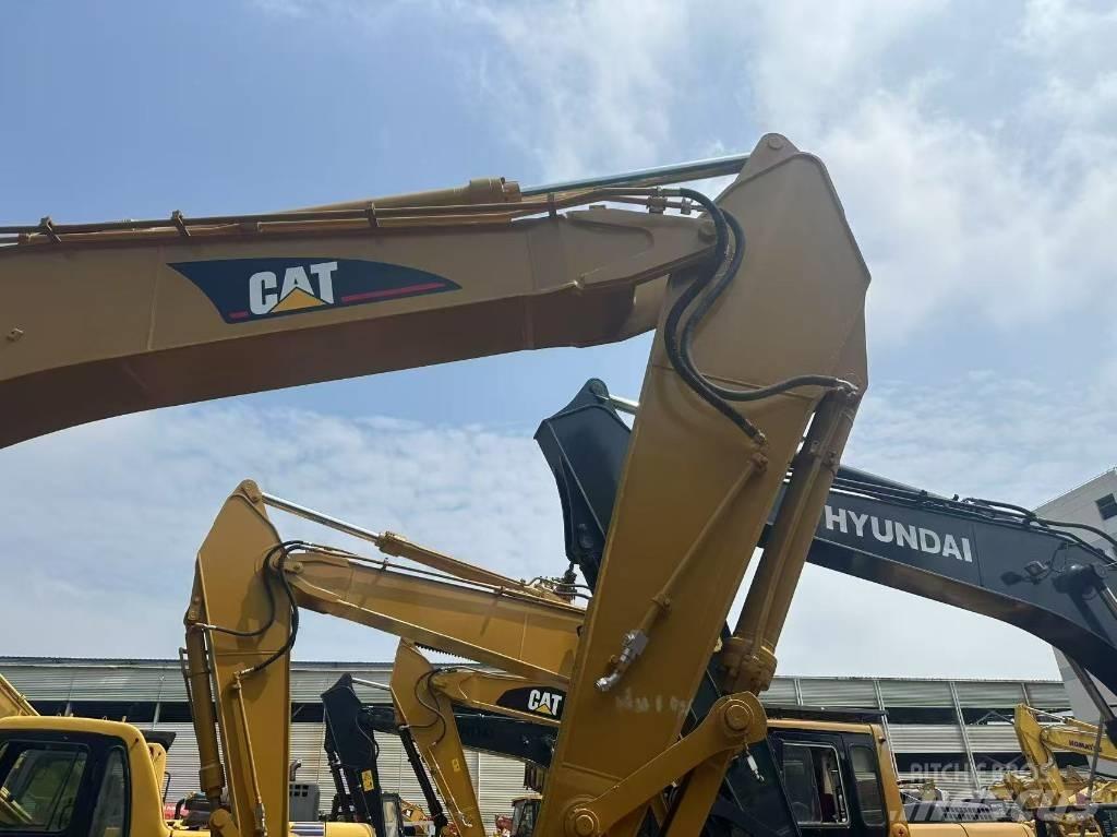 CAT 330 B L Beltegraver