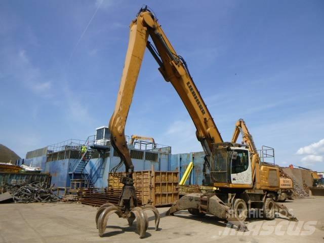 Liebherr LH 40 Gravemaskiner for avfallshåndtering