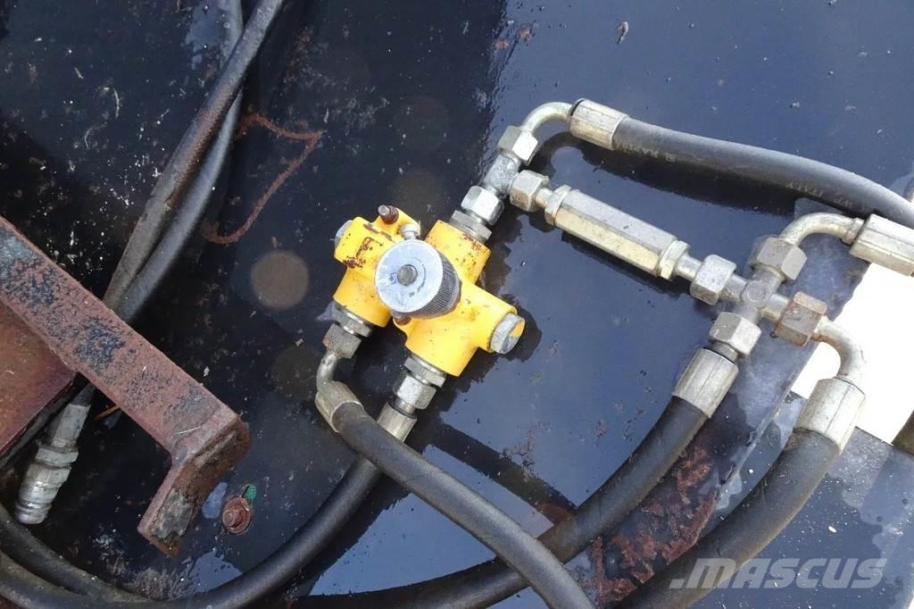  Boxenstrooier .RZ Landbruk - Annet