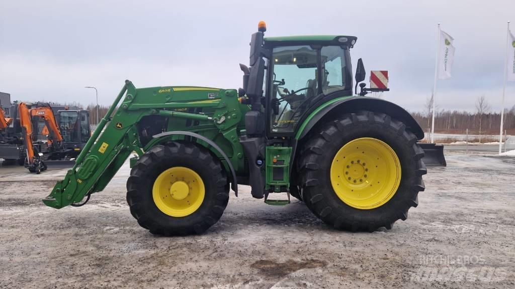 John Deere 6250 R Traktorer