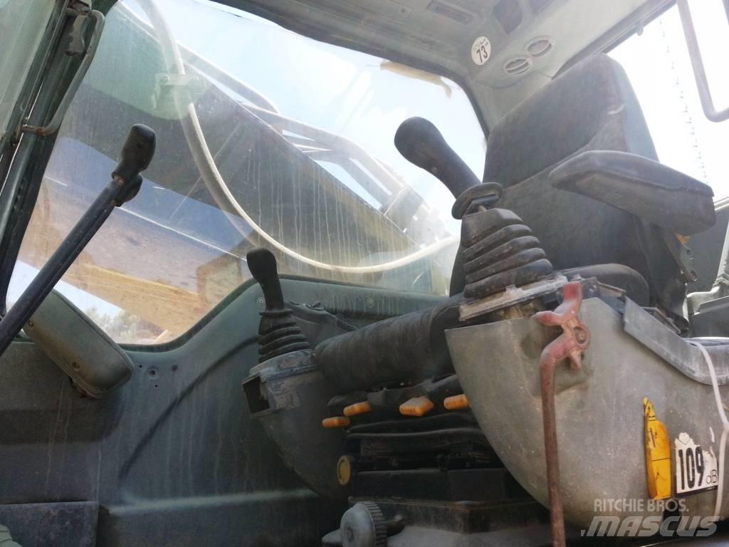 Volvo EC 460 Beltegraver