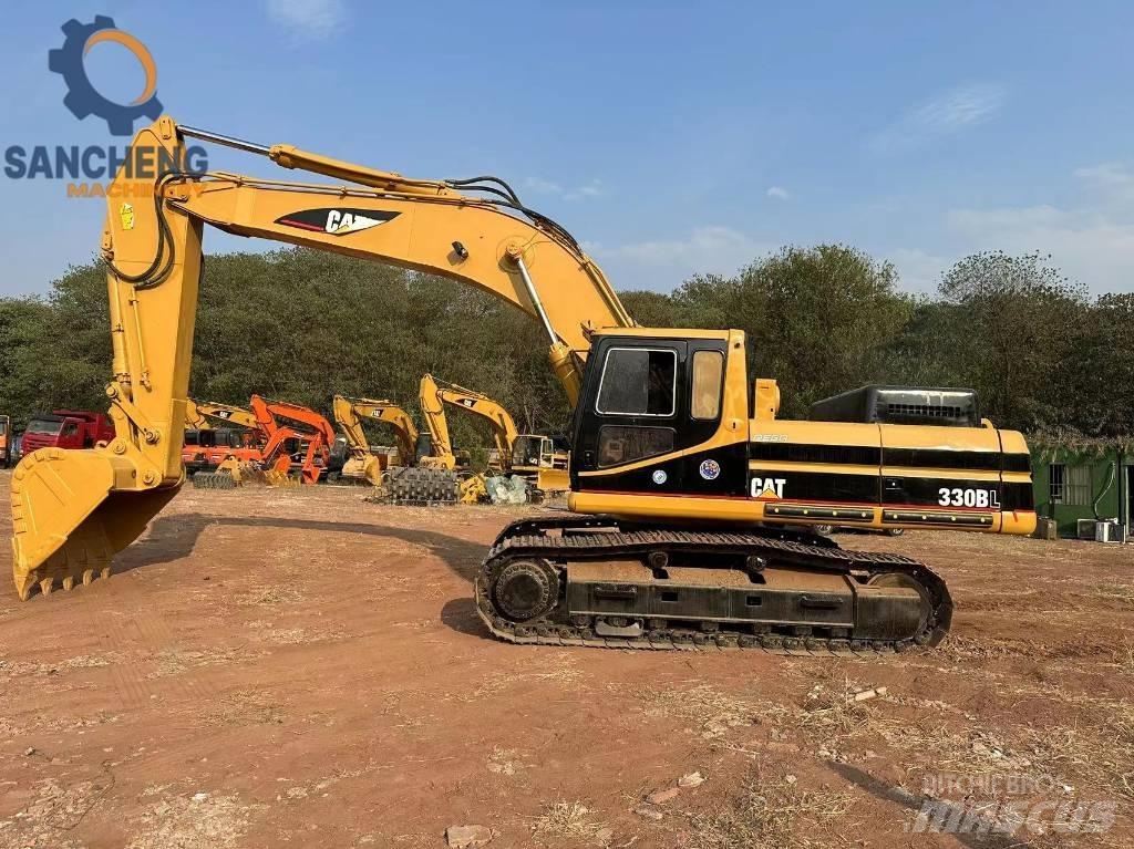 CAT 330 B Beltegraver