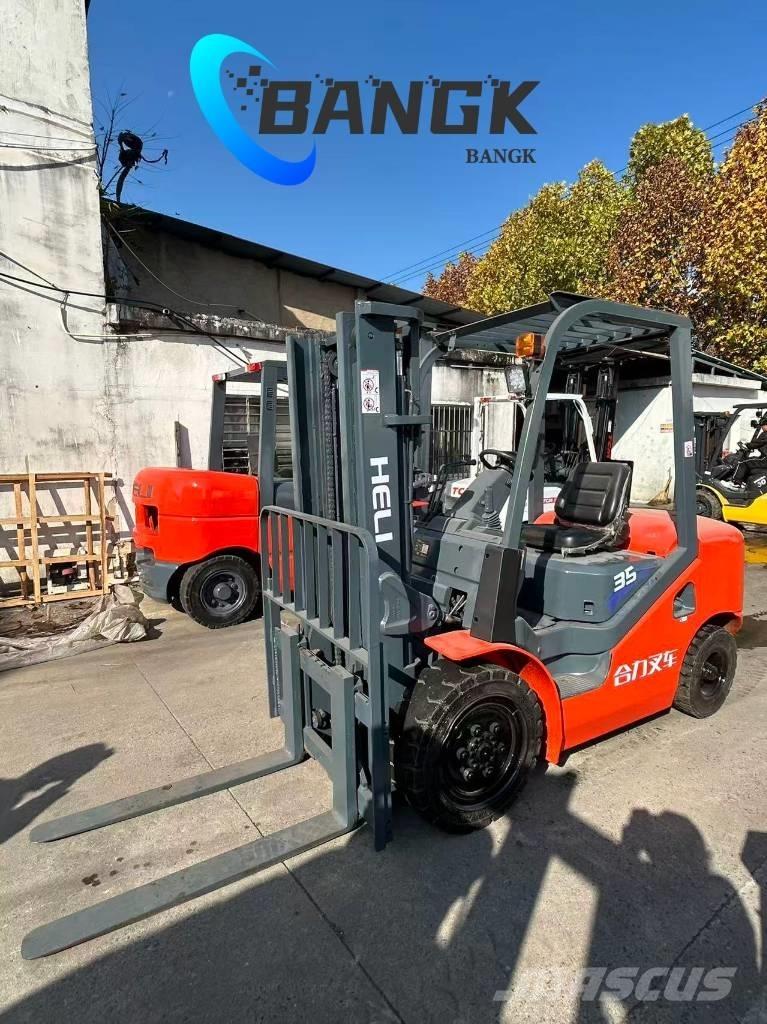 Heli CPCD 35 Diesel Trucker