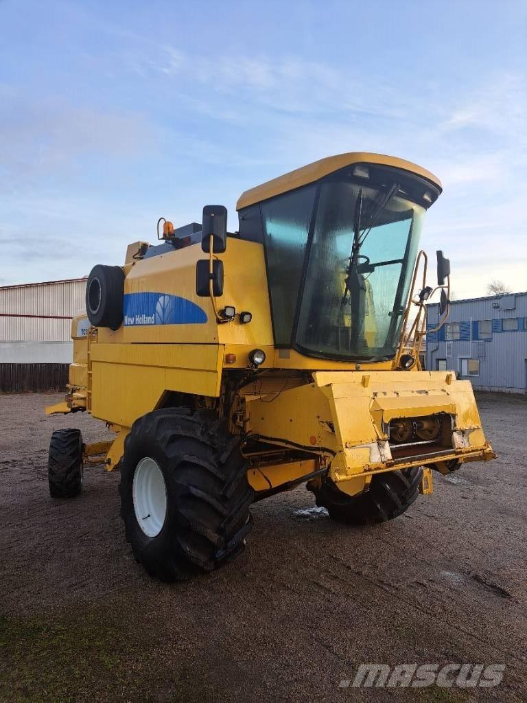 New Holland TC 54 Skurtreskere