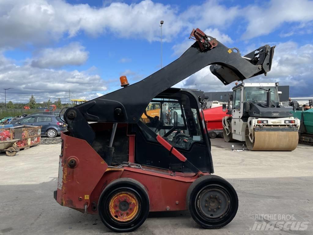 JCB R260 Kompaktlastere