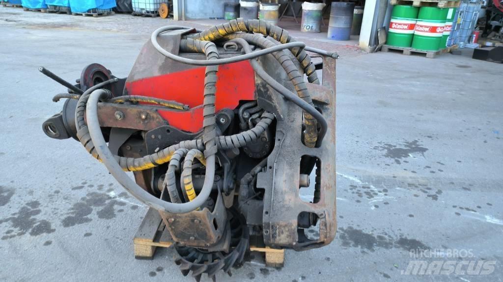 Komatsu 350 Hogstmaskiner