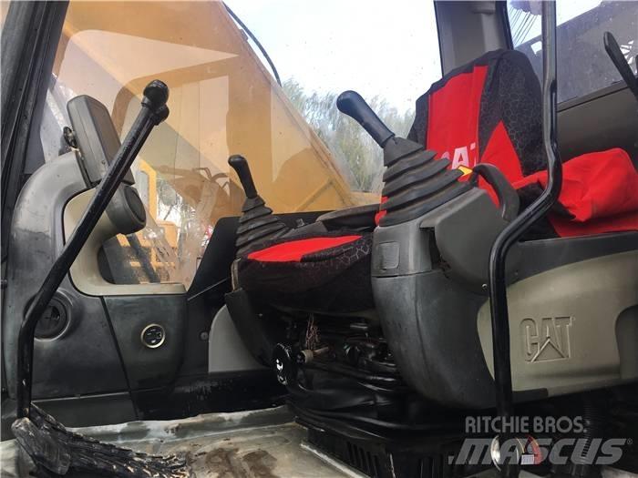 CAT 320 D Beltegraver