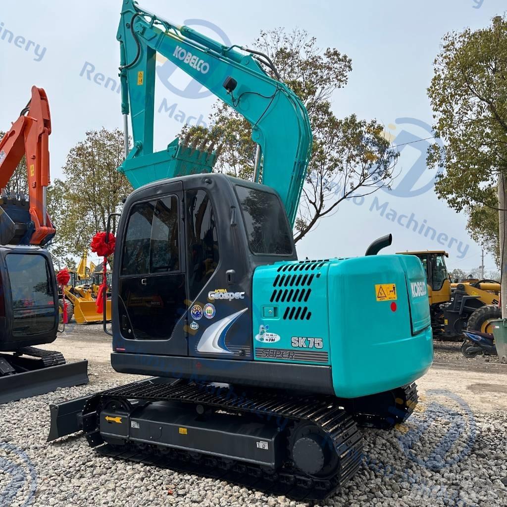 Kobelco SK75 Beltegraver
