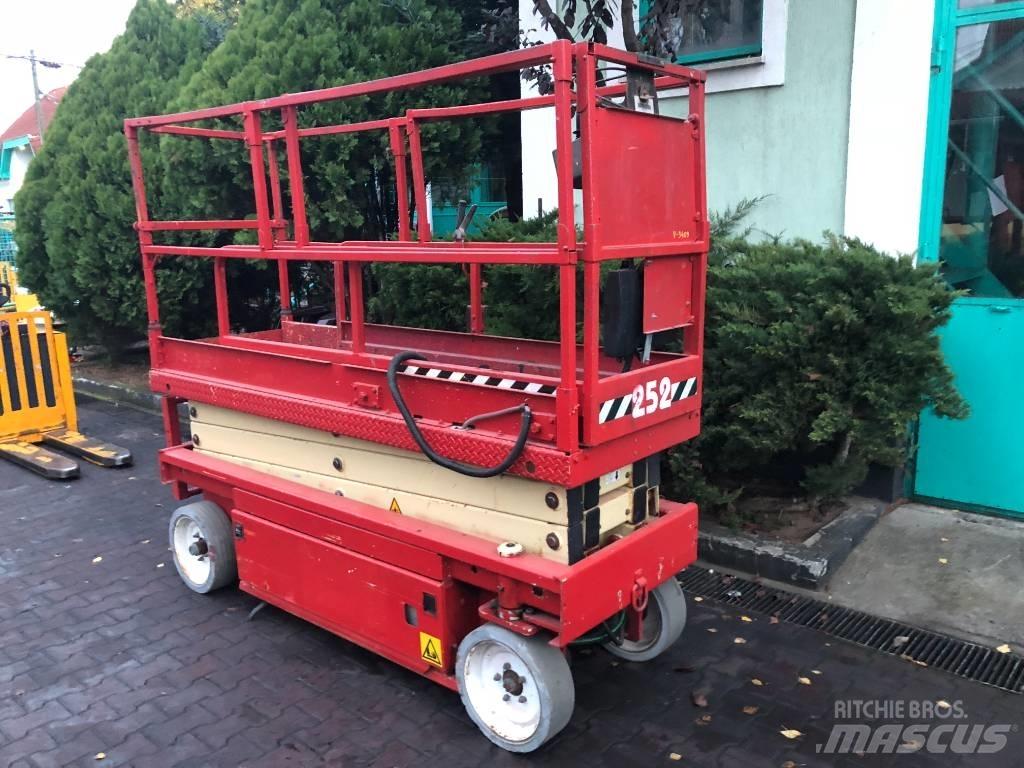 JLG 2030 F3    V-3409 Personløftere
