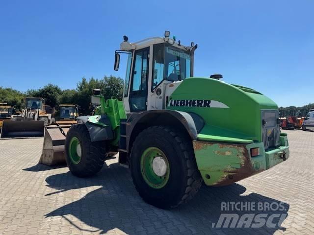 Liebherr L 538 Hjullastere