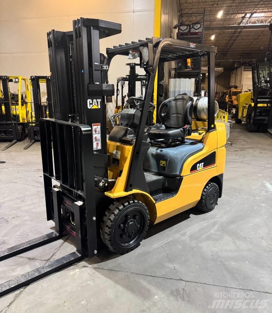 CAT FGC25N Gaffeltrucker - Annet