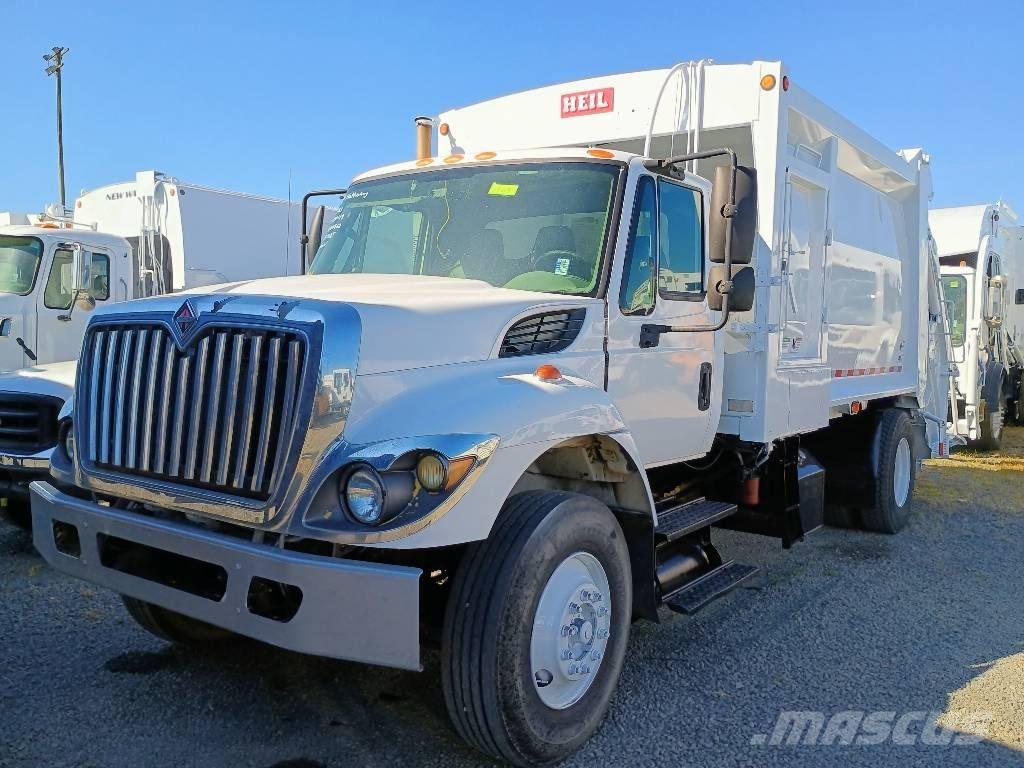 International 7400 Renovasjonsbil