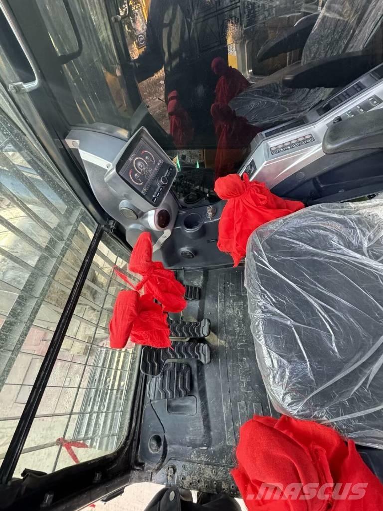 Hyundai 220LC-9T Beltegraver