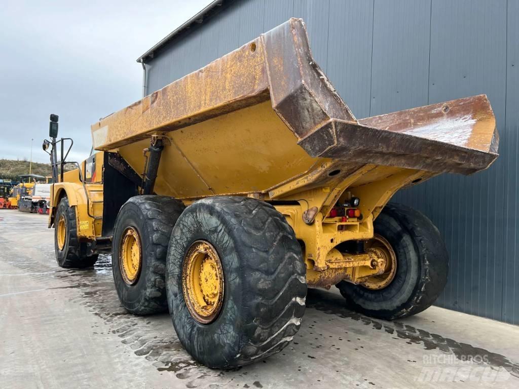 CAT 735B Rammestyrte Dumpere