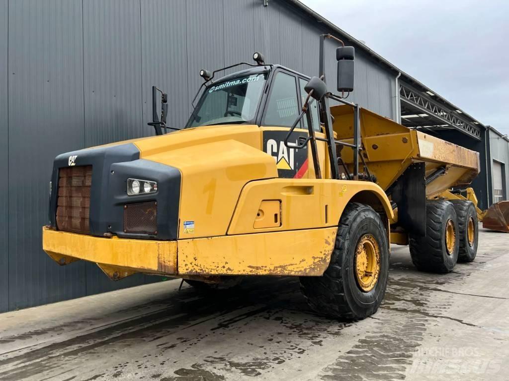 CAT 735B Rammestyrte Dumpere