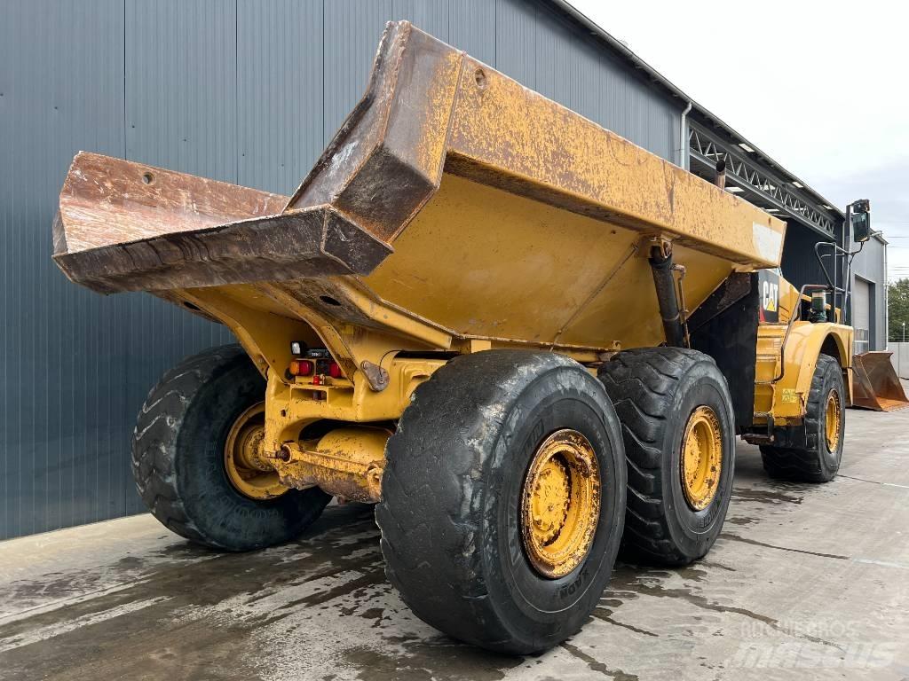 CAT 735B Rammestyrte Dumpere