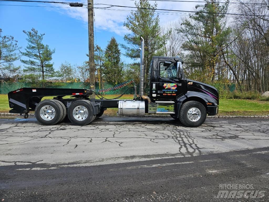 Volvo VNX 64 T300 Planbiler