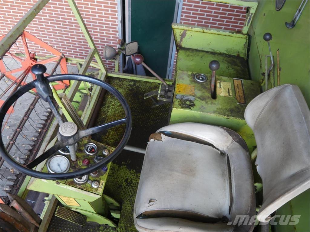 CLAAS Mercator 75 Skurtreskere
