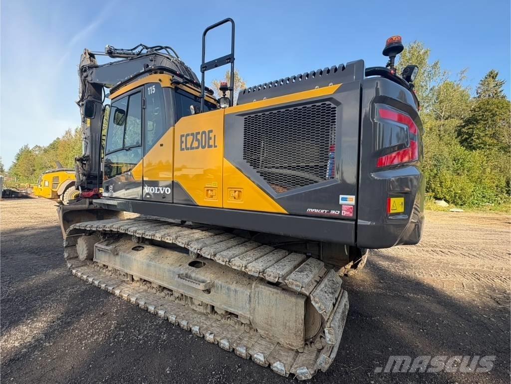 Volvo EC250 EL Beltegraver
