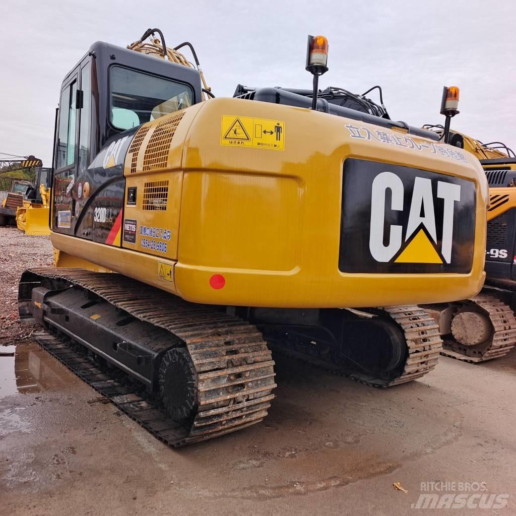 CAT 320D2GC Beltegraver