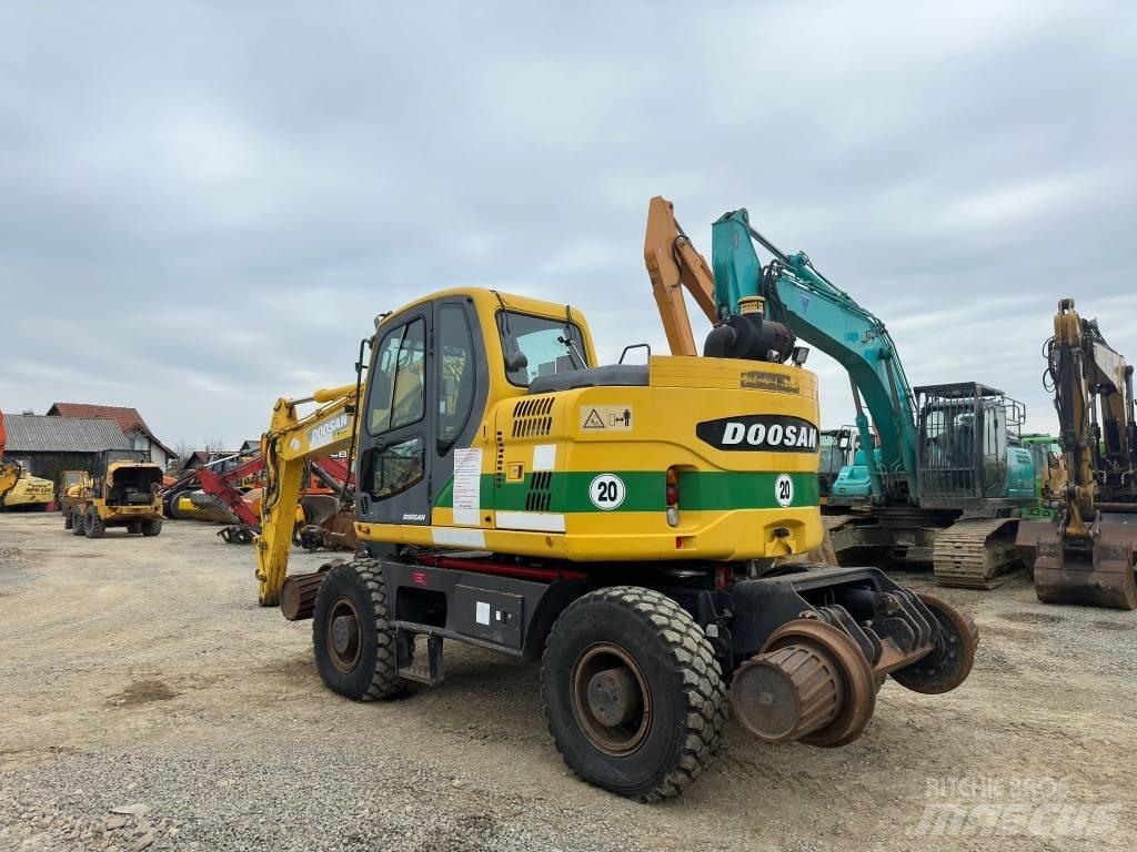 Doosan DX 160 WR Hjulgravere
