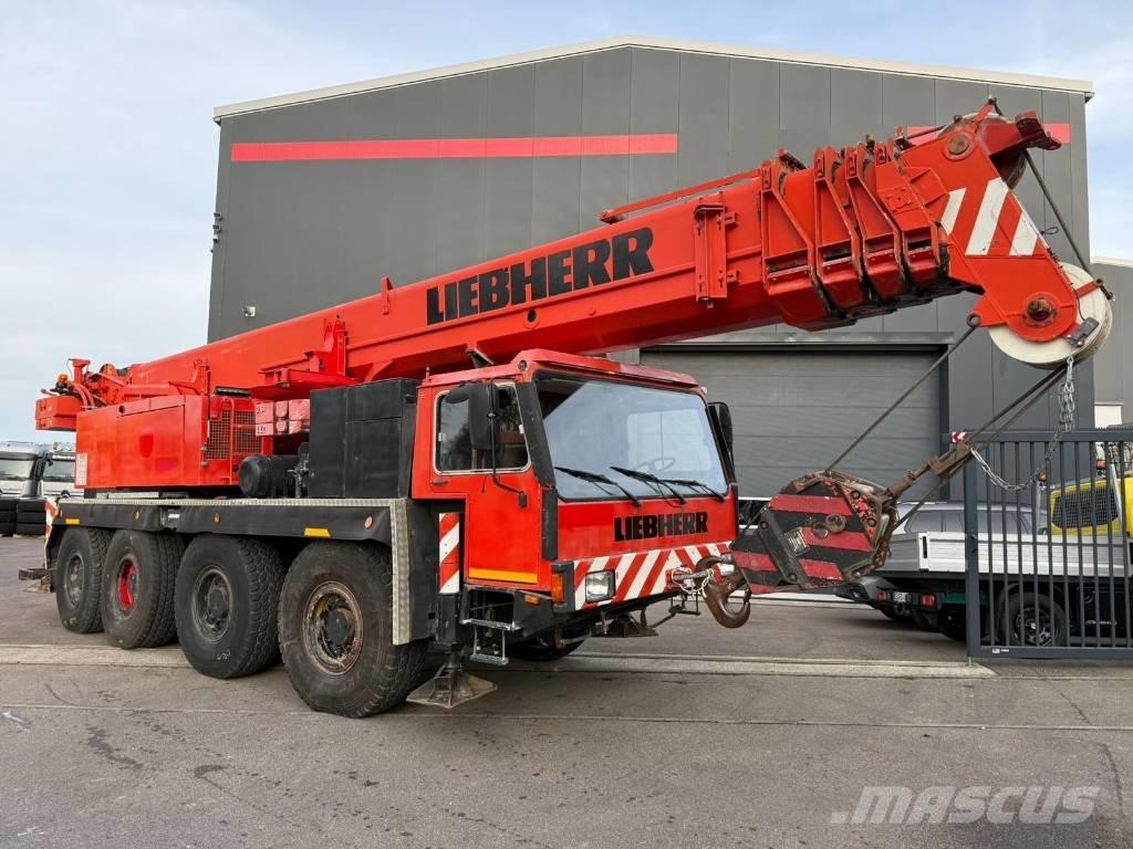Liebherr LTM 1070 Allterreng kraner