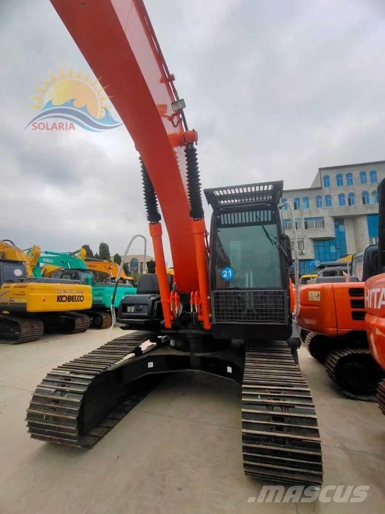 Hitachi ZX 200 Beltegraver