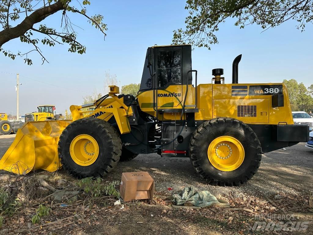 Komatsu WA 380 Hjullastere