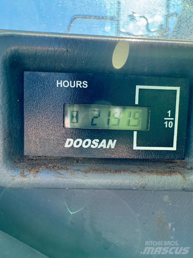 Doosan DX 140 LCR Beltegraver