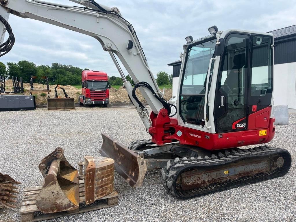 Takeuchi TB260 Minigravere <7t
