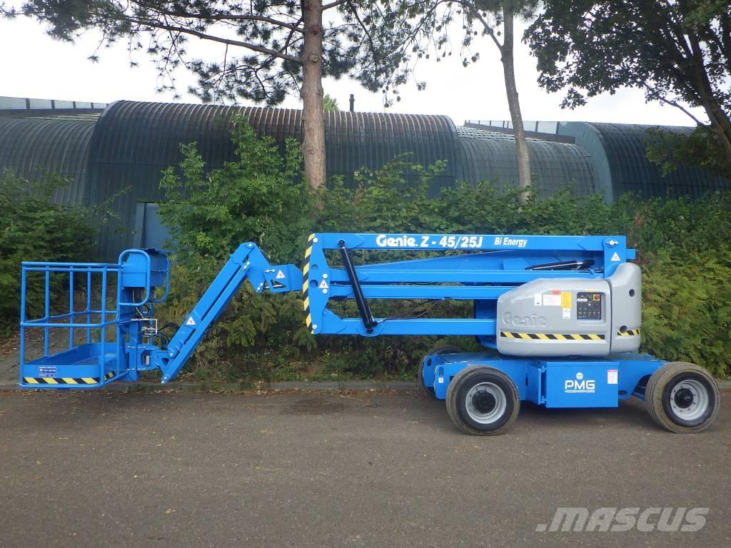 Genie Z45/25 J BI Leddede bomlifter