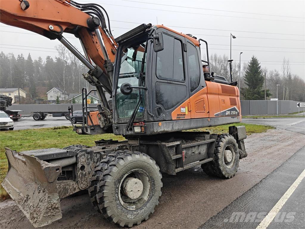 Doosan DX 210 W-7 Hjulgravere