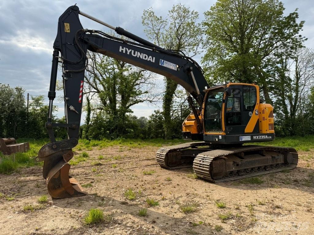 Hyundai HX235 A LCR Beltegraver